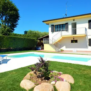 https://corte-turrina.hotelinveneto.com
